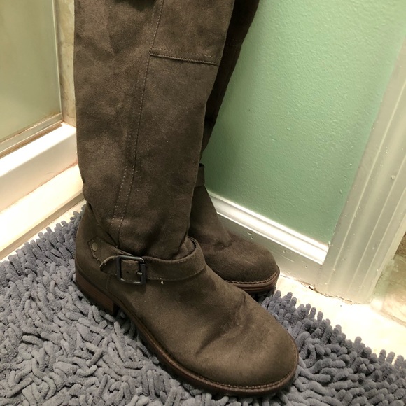 Kenneth Cole Reaction Tough It Out Boots - Picture 3 of 7